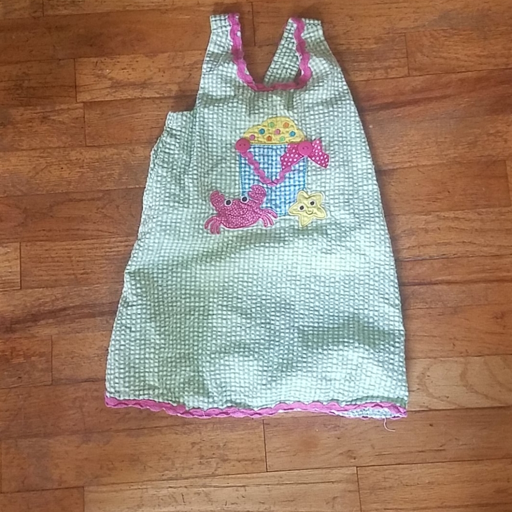 Girls dress